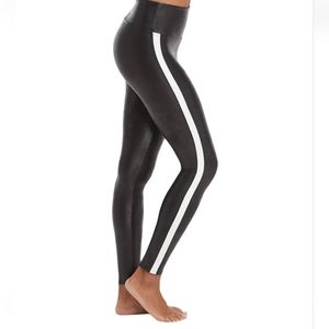 Spanx Faux Leather Legging w/side stripe